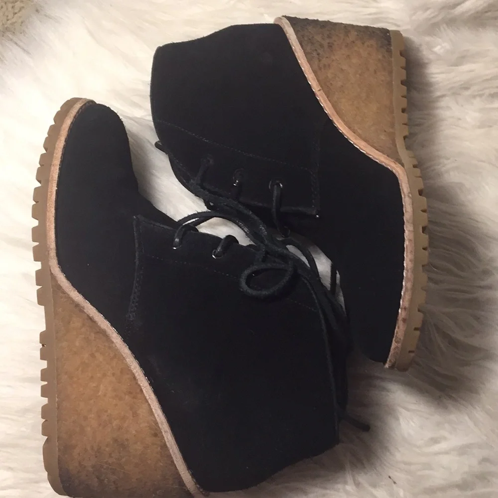 Coach karson suede lace up wedges